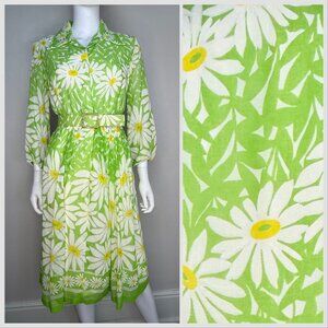 Vintage 1960s Daisy Shirt Dress, Floral Border Print, Size Medium